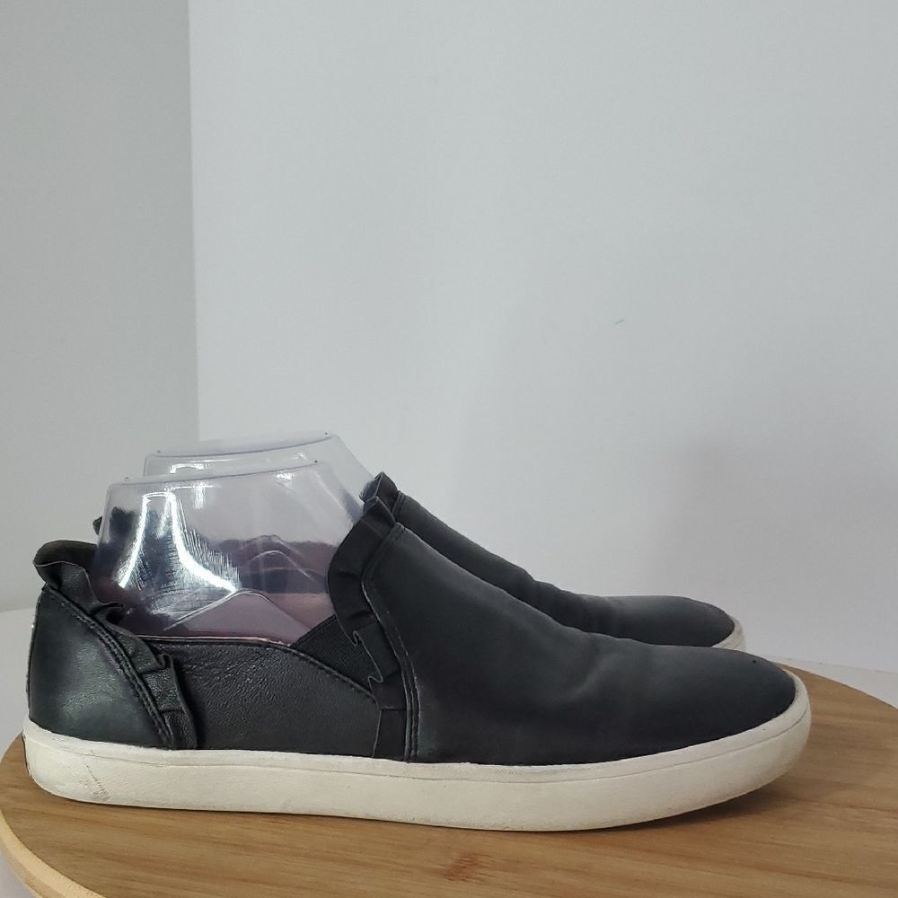 Kate Spade Black Leather Slip-On Sneakers Women's Size 7.5